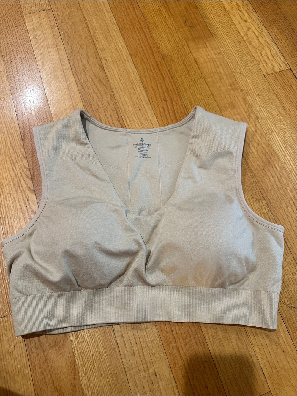 Wireless Scoop-Neck Comfort Bra - Cream